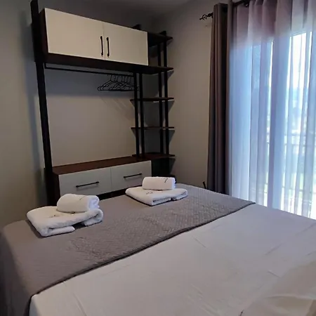 Alaia Sky - Cozy Graden Retreat Kefalonia Lejlighed *
